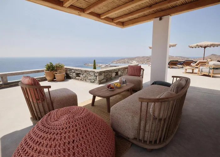 Nites In Syros * Liaropá